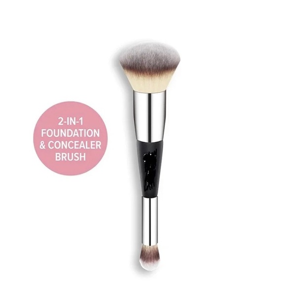 - 🌸New IT cosmetics heavenly luxe complexion perfection brush #7 - Picture 2 of 4